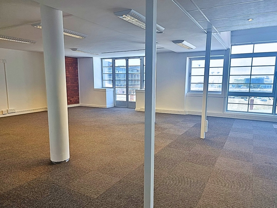 To Let commercial Property for Rent in De Waterkant Western Cape